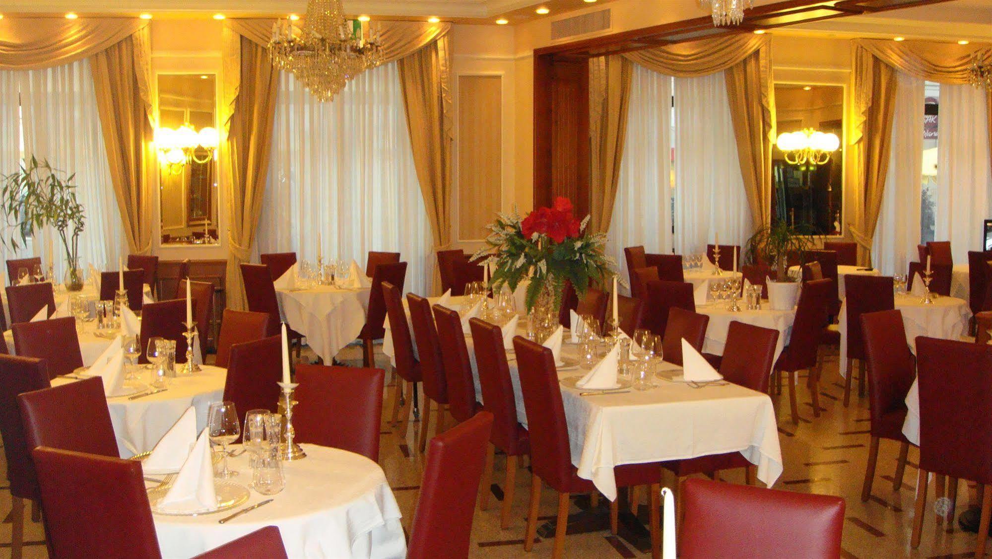 Albergo Corona Domodossola Extérieur photo
