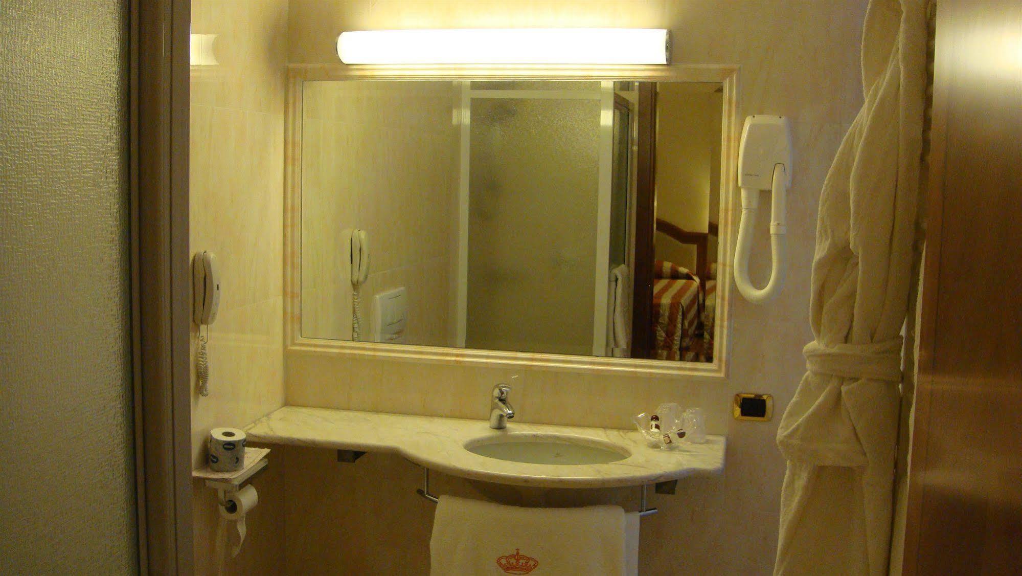 Albergo Corona Domodossola Extérieur photo